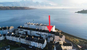 Apartment on The Hoe & Coastal Path with Free Parking